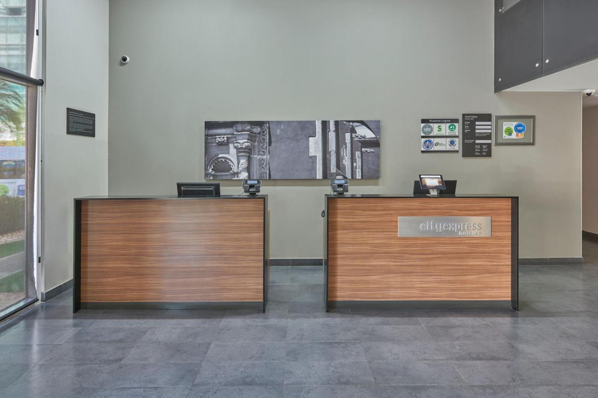 City Express By Marriott Irapuato Exteriér fotografie