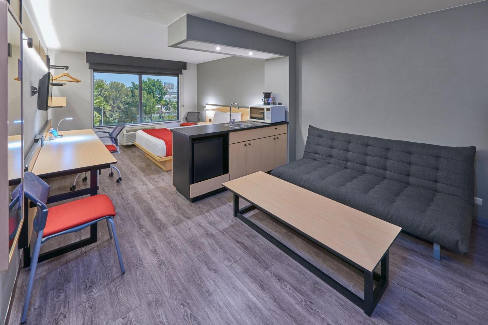 City Express By Marriott Irapuato Exteriér fotografie